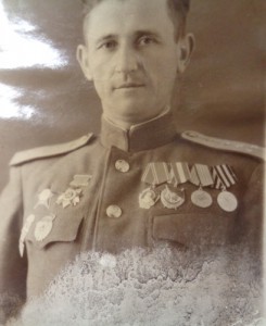 Фото со знаками Инструктор парашютист-30 годов.