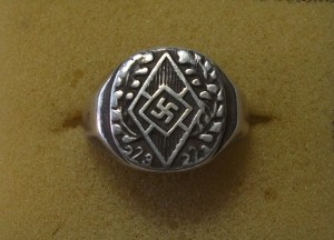 6 колец + знак III РЕЙХ