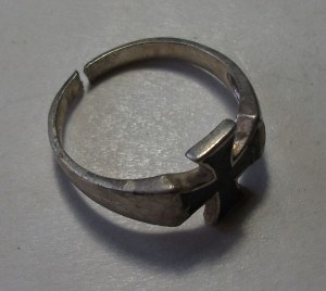 6 колец + знак III РЕЙХ