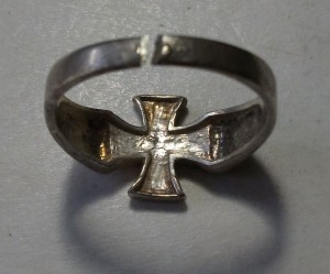 6 колец + знак III РЕЙХ