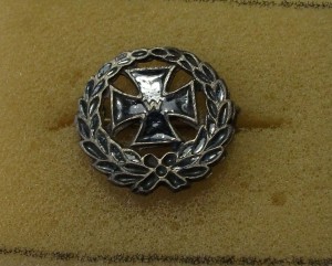 6 колец + знак III РЕЙХ