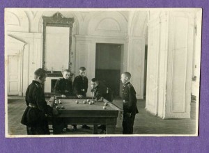 ОРЛОВСКОЕ СУВОРОВСКОЕ Училище. г.Орёл. 1944 г. лот 13 фото.