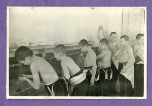 ОРЛОВСКОЕ СУВОРОВСКОЕ Училище. г.Орёл. 1944 г. лот 13 фото.