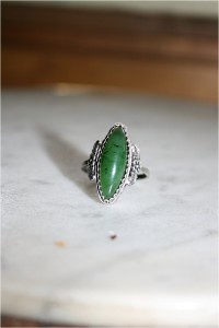 Колечки серебро 875 проба с камнями