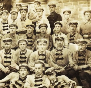 Большое фото. Шифровки " Г.П.У  Ю.З. ", Знамя, Нашивки.