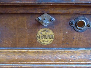 Дореволюционный граммофон с деревянной трубой!!!