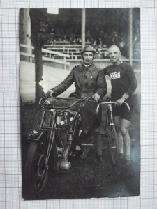 Мотоцикл и Велосипед 1928 подписная Гонщиком Москвы