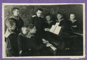 ЛОТ - 27 фотографий ЛЕНИНГРАДСКОГО НАХИМОВСКОГО УЧИЛИЩА.