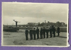 ЛОТ - 27 фотографий ЛЕНИНГРАДСКОГО НАХИМОВСКОГО УЧИЛИЩА.