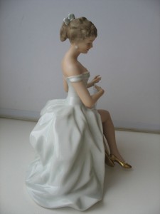Статуэтка.Балерина с веером Германия