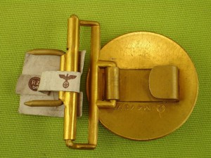 Бляха NSDAP (RZM) с этикеткой