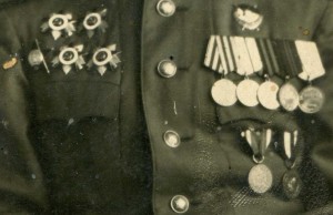 Подполковник. 4 ОВ,КЗ,7 медалей (2 иностранных).