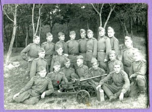 Группа курсантов с пулемётом ДШК. г.Владивосток.октябрь 1948