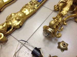 Лампа красивенная и 2 консоли-фигуры Бронза золочение