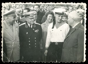 Любительское фото Н.С.Хрущева и маршала Р.Я.Малиновского