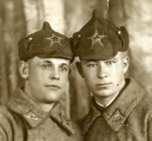 Два младших сержанта ВВС РККА. Полтава. 1938 г.