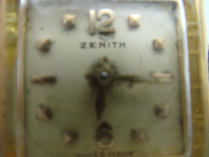 Женские золотые часы ZENITH.