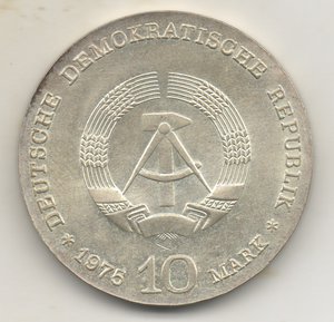 ГДР 1975 Schweitzer 10 марок Серебро