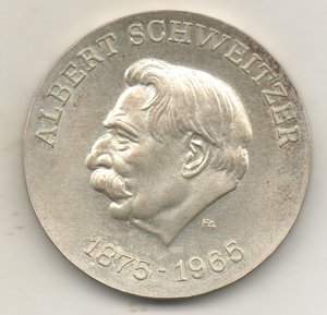 ГДР 1975 Schweitzer 10 марок Серебро