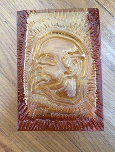 Ваза - Ленин...