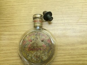 Царский флакон с этикетками + пробка - цветочный одеколон..