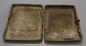 Портсигар агитационный.