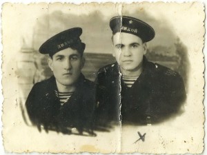 Фото ПЛ, Эсминца и моряков с эсм. "Лихой", с одного альбома.