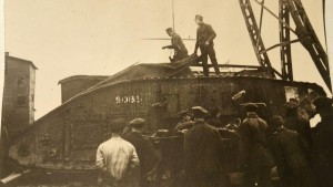 три фото с танками. гражданская война