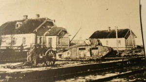 три фото с танками. гражданская война