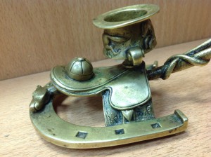 Подсвечник на тему Лошадей Бронза