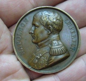 Наполеон Бонопарт - настольная медаль