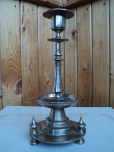 Подсвечник с клеймом