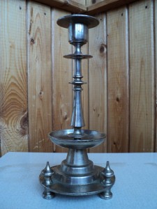 Подсвечник с клеймом
