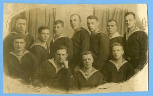 Фото краснофлотцев э/м."СЕРГО ОРДЖОНИКИДЗЕ" ("ОПЫТНЫЙ").