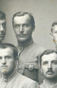 Группа красных командиров-инструкторов. Знаки. 1920-е гг.