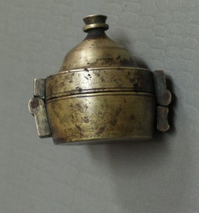 разновес с футляром 1893г.Арзамасцев в Туле+ 2-главый орел