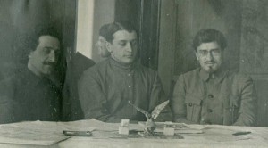 Редкое фото: Штаб Кавк.фронта: ТУХАЧЕВСКИЙ,ОРДЖОНИКИДЗЕ.