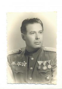 фото полковника с иностранными орденами