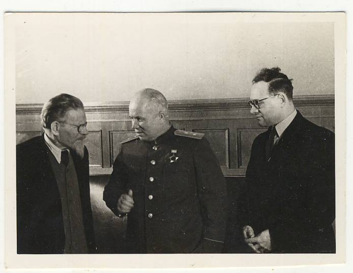 Фото.Калинин,Хрущев и Горкин.