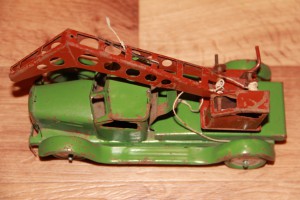 Кран. Железные колеса. 40-е г.