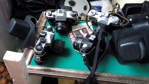 Фотоаппараты "Киев"с доком + Три "Зенита"