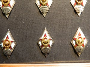 Куплю военные ромбы ( школы и институты)!