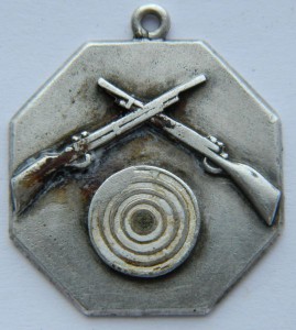 ЖЕТОН  "ЗА СТРЕЛЬБУ" 1926 г. (СЕРЕБРО ,Т-ВО "ВР")
