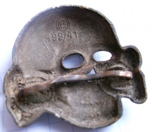 кокарда СС . Мёртвая голова, орёл