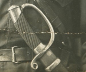 Красноармеец 4КП, со знаком на смерть Ленина.