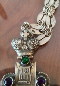 Павловский наперсный иерейский крест, украшенный каменьями