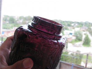 царский фарфор и стекло (для чая банка, сахарница и статуэтк
