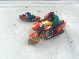 игрушки метал Грузовики