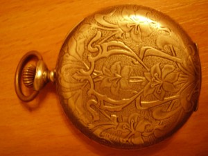 Вот такие красивые часики.