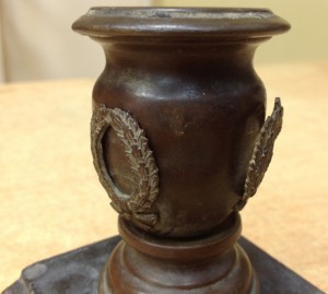 Подсвечник